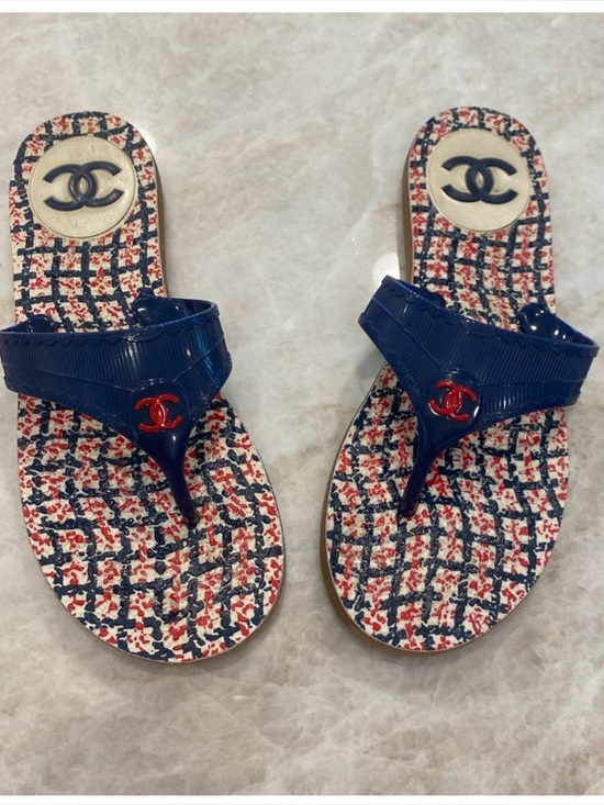 CHANEL Shoes - CHANEL Navy and Red Logo Thong Sandals